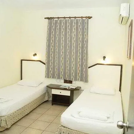 Hotel Akasya 4*
